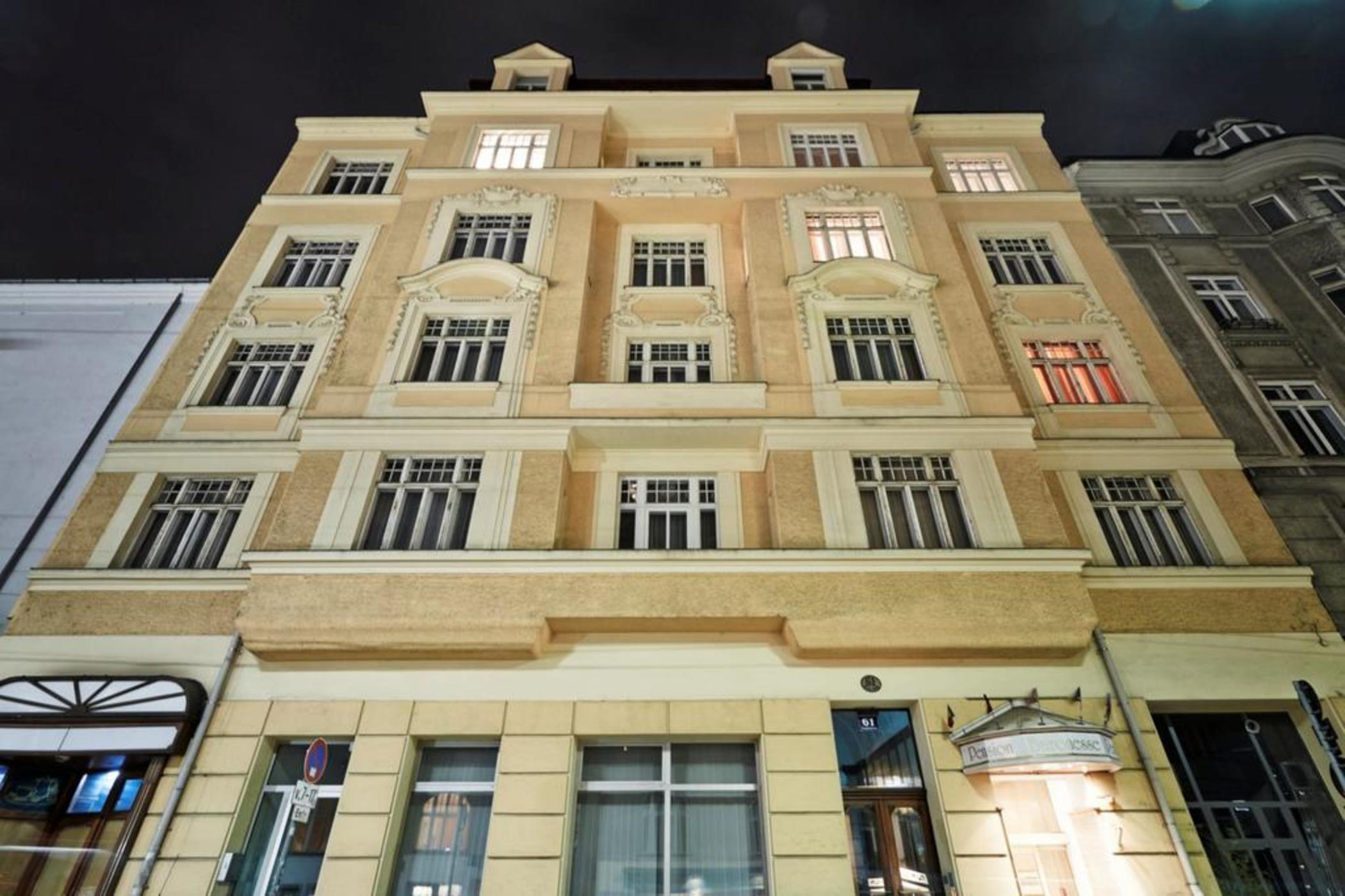 Hotel Pension Baronesse Вена Экстерьер фото