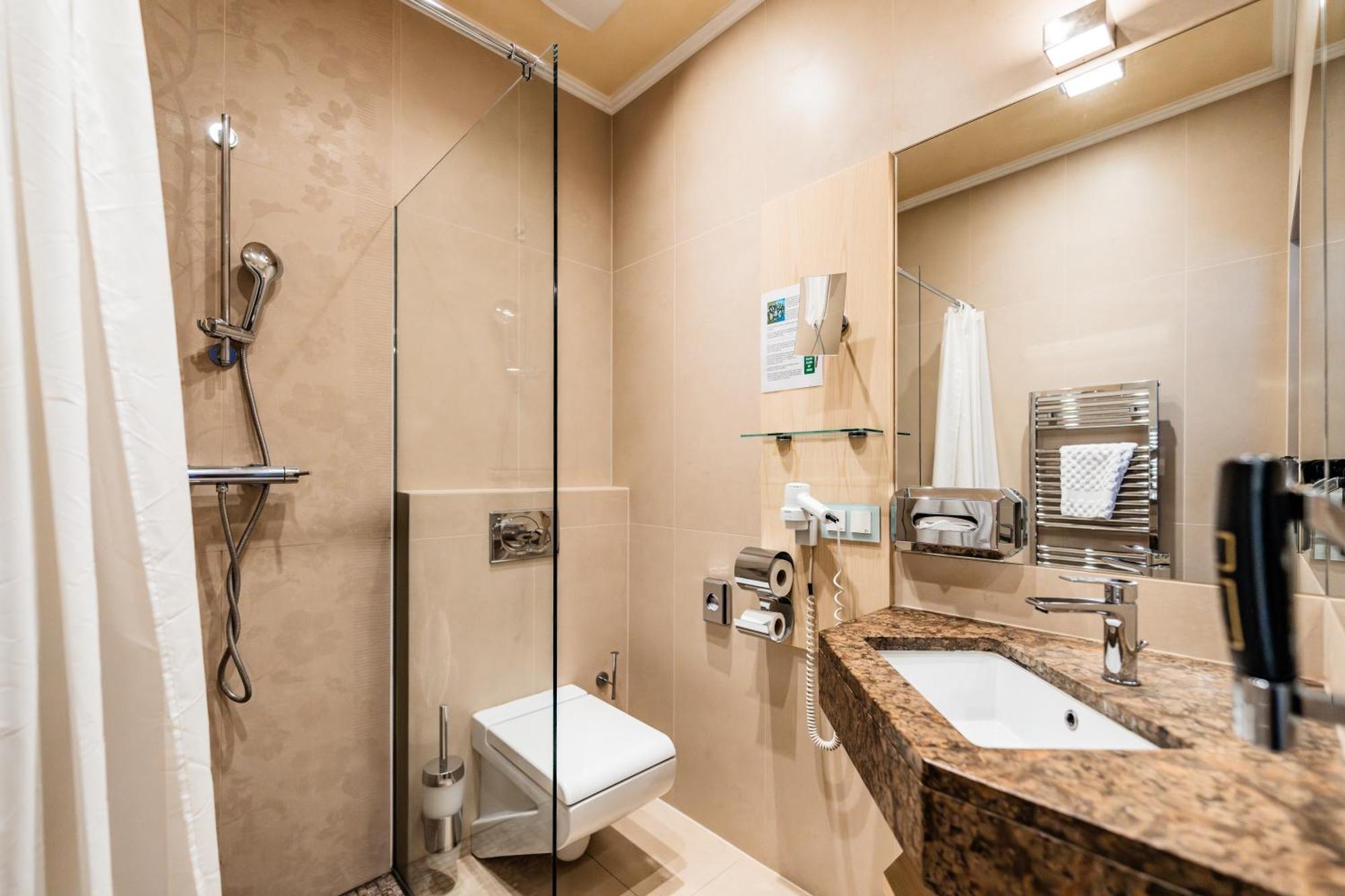 Hotel Pension Baronesse Вена Экстерьер фото
