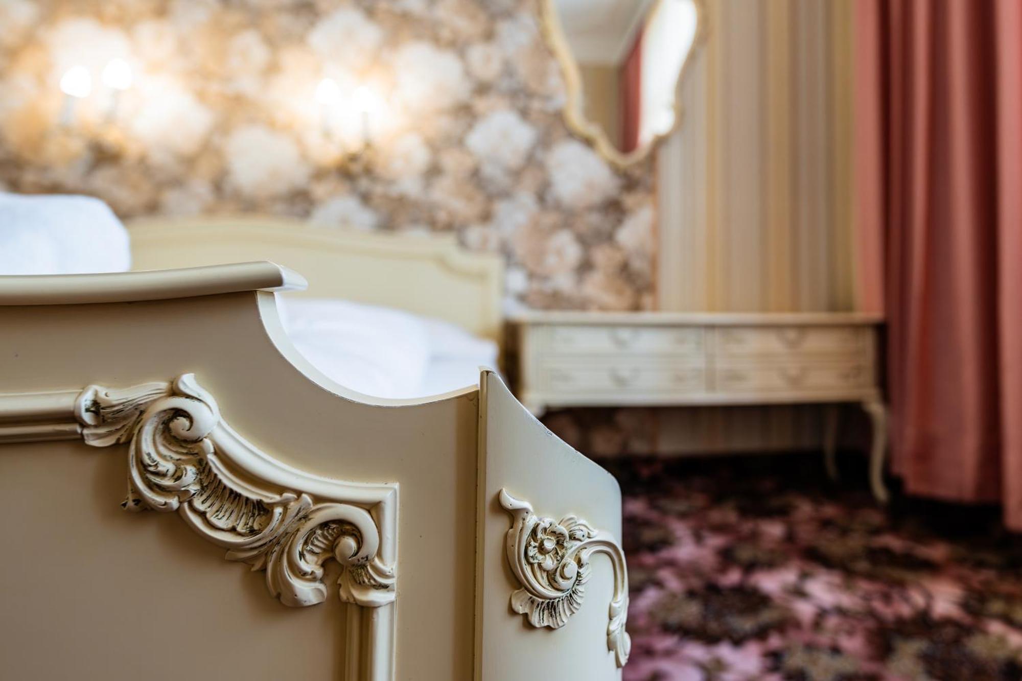 Hotel Pension Baronesse Вена Экстерьер фото