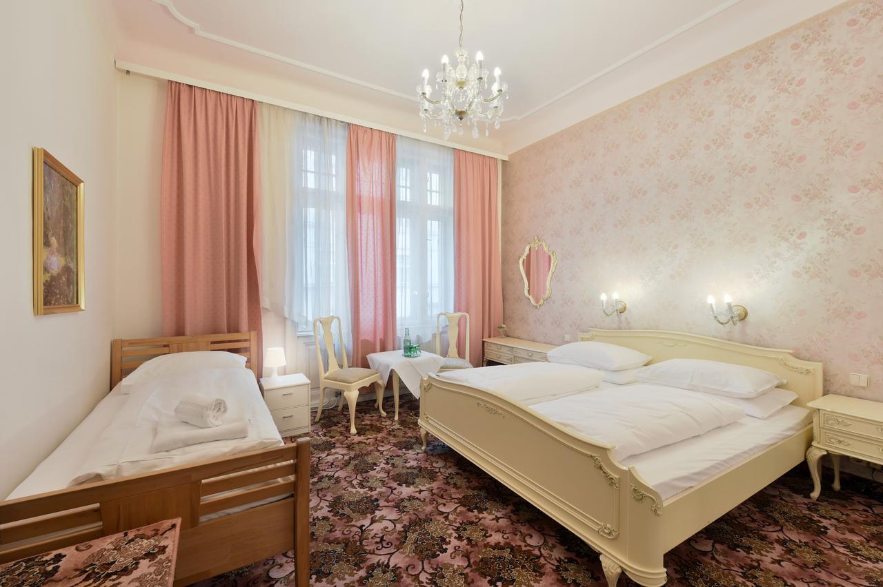 Hotel Pension Baronesse Вена Экстерьер фото