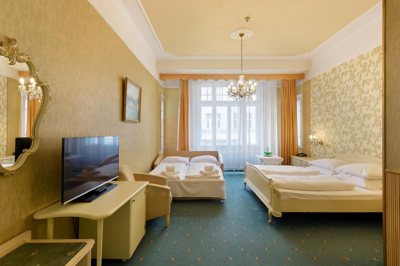 Hotel Pension Baronesse Вена Экстерьер фото